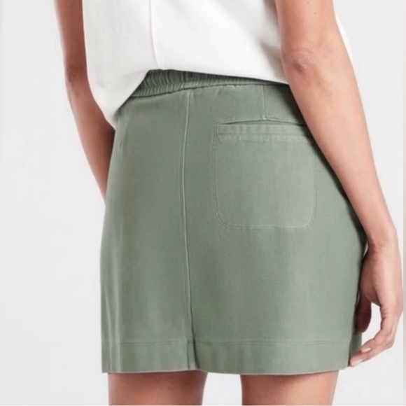 Athleta Farallon Skirt - Picture 2 of 11